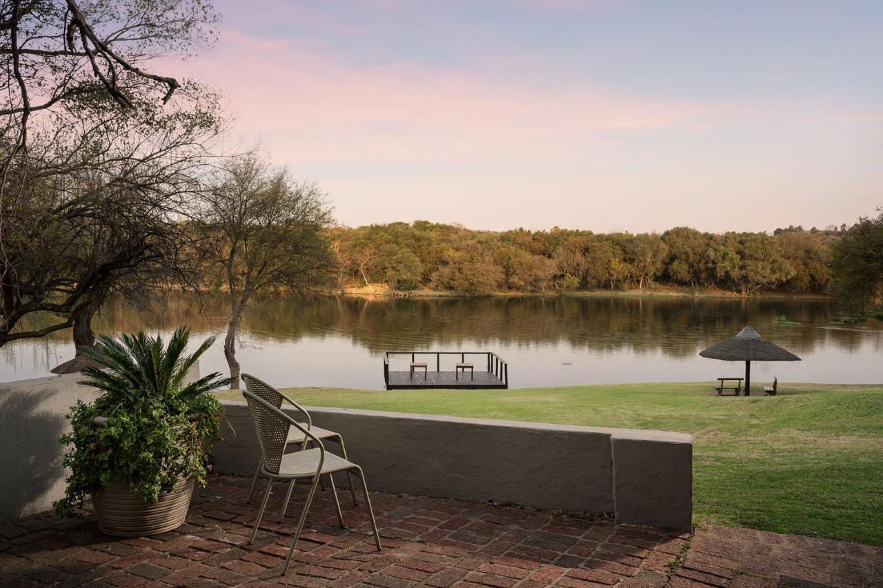Premier Hotel Roodevalley Pretoria-Noord Esterno foto