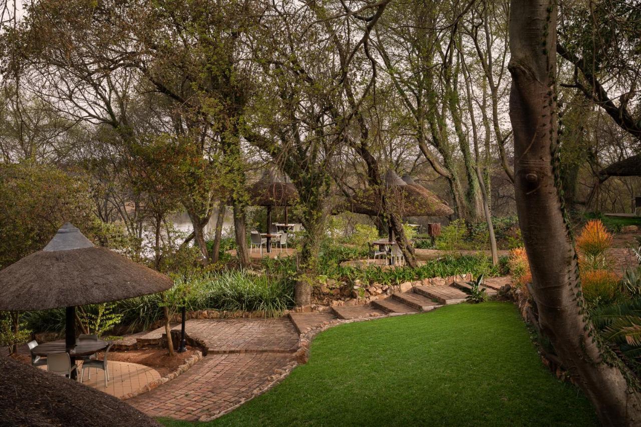 Premier Hotel Roodevalley Pretoria-Noord Esterno foto