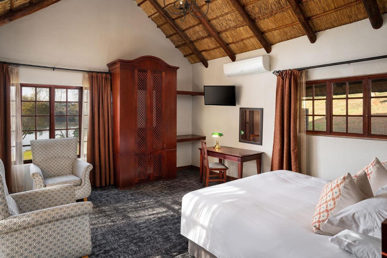 Premier Hotel Roodevalley Pretoria-Noord Esterno foto